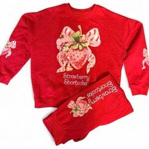 Strawberry Shortcake Graphic Sweatshirt & Sweatpants Lounge Set Red size L